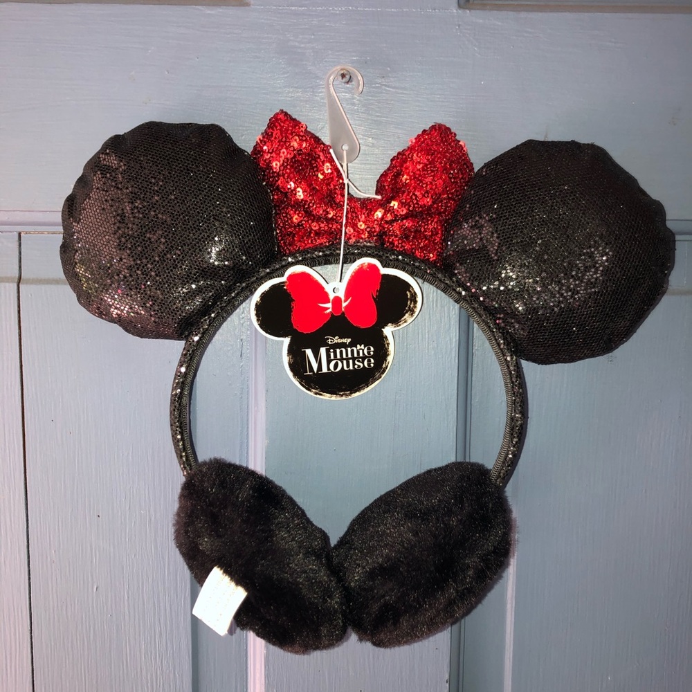 DISNEY Minnie Mouse ear muffs